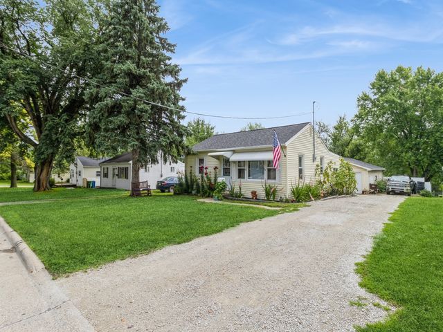 506 S Freeman Street, Indianola, IA 50125