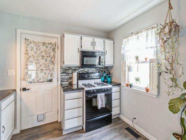 506 S Freeman Street, Indianola, IA 50125