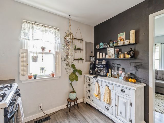 506 S Freeman Street, Indianola, IA 50125