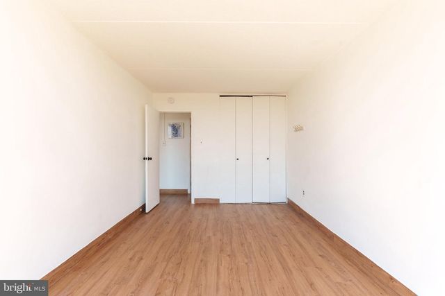 529 PLAYA DEL SOL RD, Cherry Hill, NJ 08002