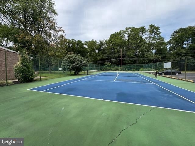 529 PLAYA DEL SOL RD, Cherry Hill, NJ 08002