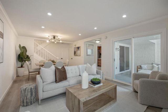 19861 Portal Plaza, Cupertino, CA 95014