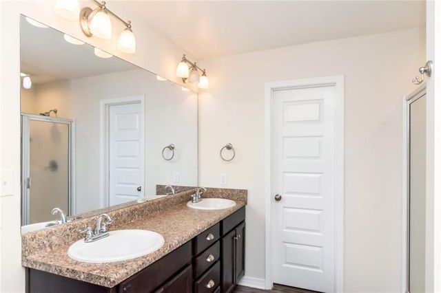 8590 Oak Hill Drive, Semmes, AL 36575