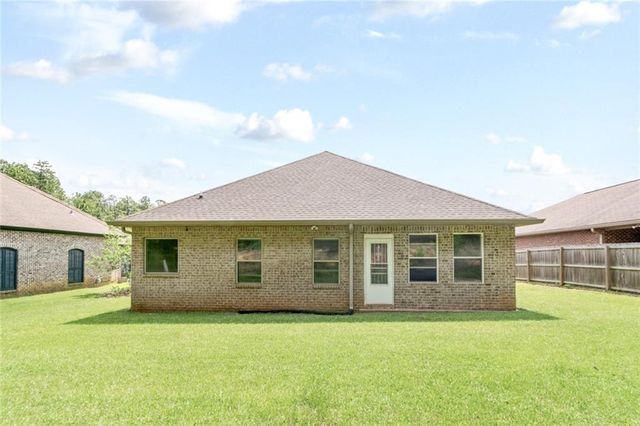 8590 Oak Hill Drive, Semmes, AL 36575