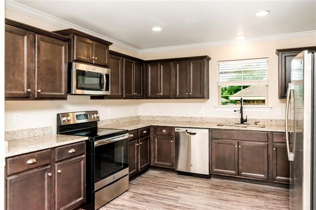 8590 Oak Hill Drive, Semmes, AL 36575