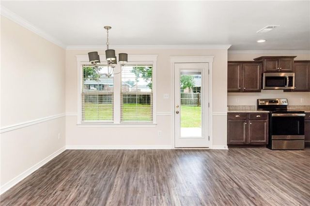 8590 Oak Hill Drive, Semmes, AL 36575