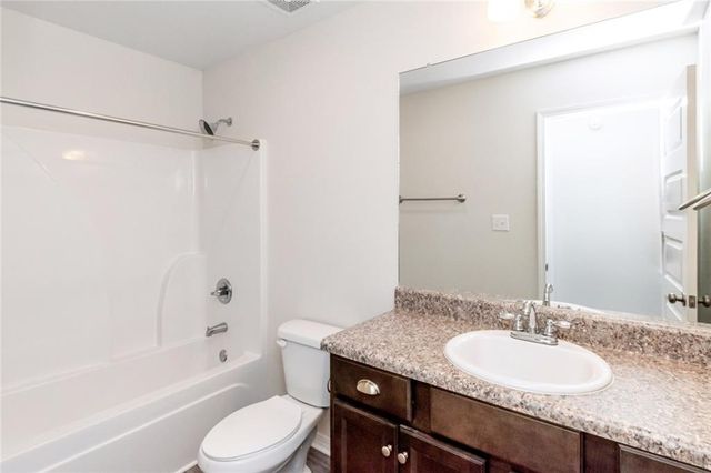 8590 Oak Hill Drive, Semmes, AL 36575