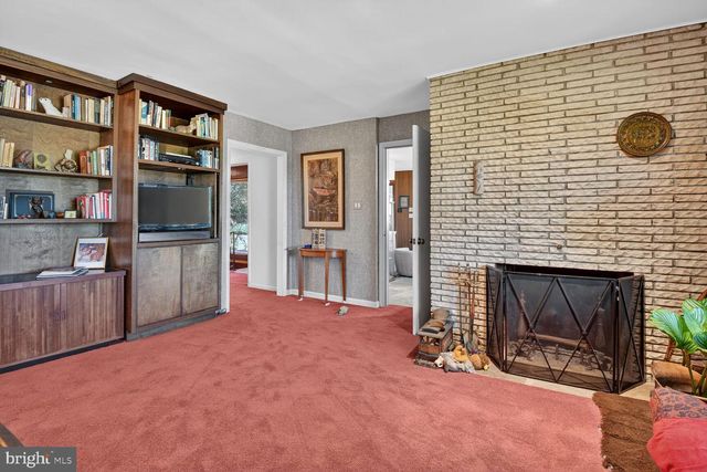 3200 PAULINE DR, Chevy Chase, MD 20815