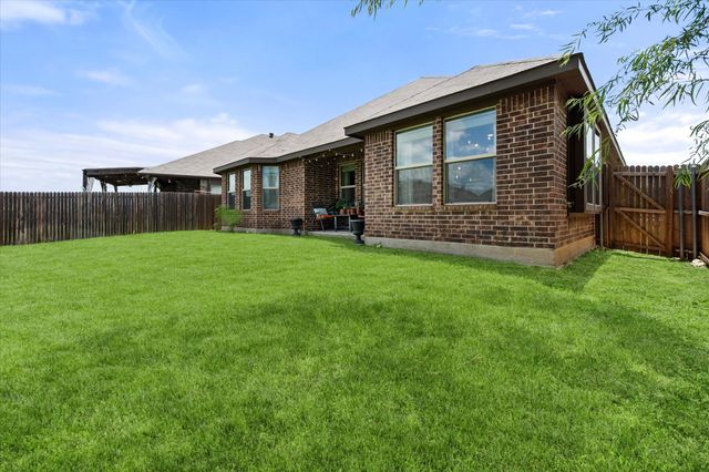 4200 Old Timber Lane, Fort Worth, TX 76036