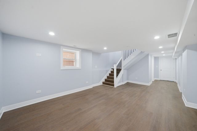 4840 N Lawndale Avenue, Chicago, IL 60625