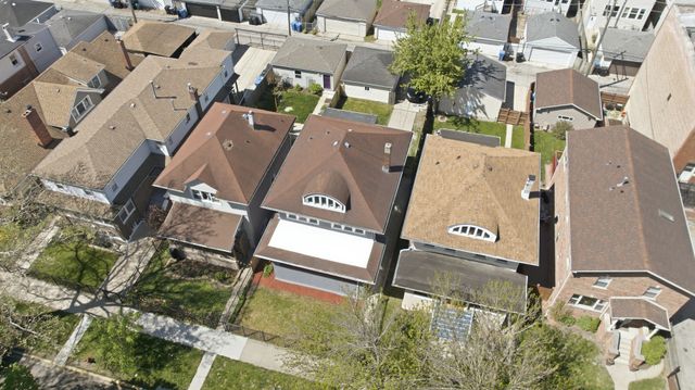 4840 N Lawndale Avenue, Chicago, IL 60625