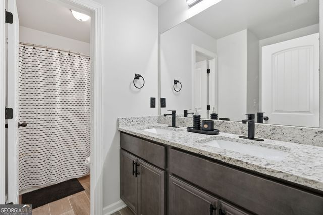 160 Archstone Square, Mcdonough, GA 30253