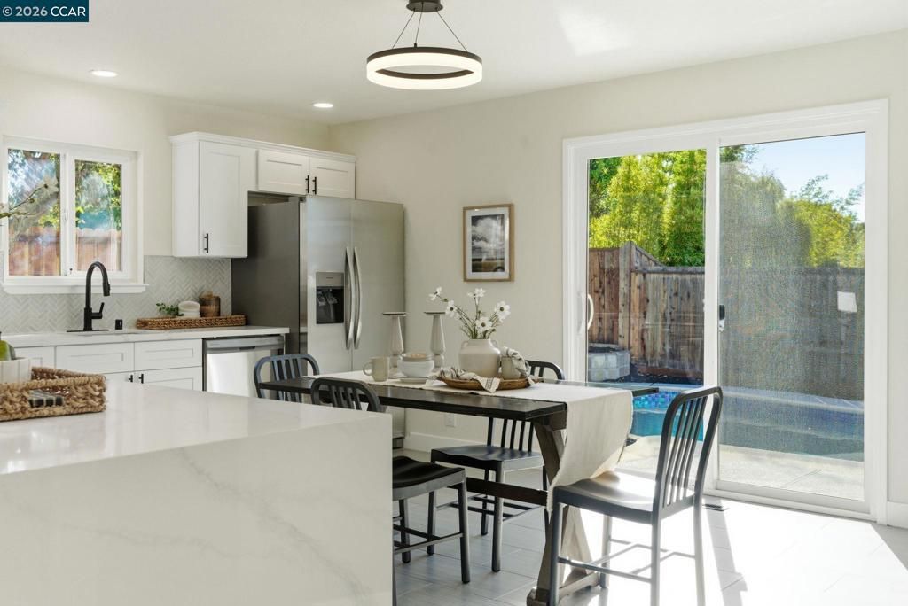 Image 14 of property listing at 1342 Maryland Dr, Concord, CA 94521