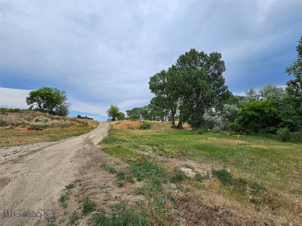 9786 US Hwy 212, Joliet, MT 59041 photo 32