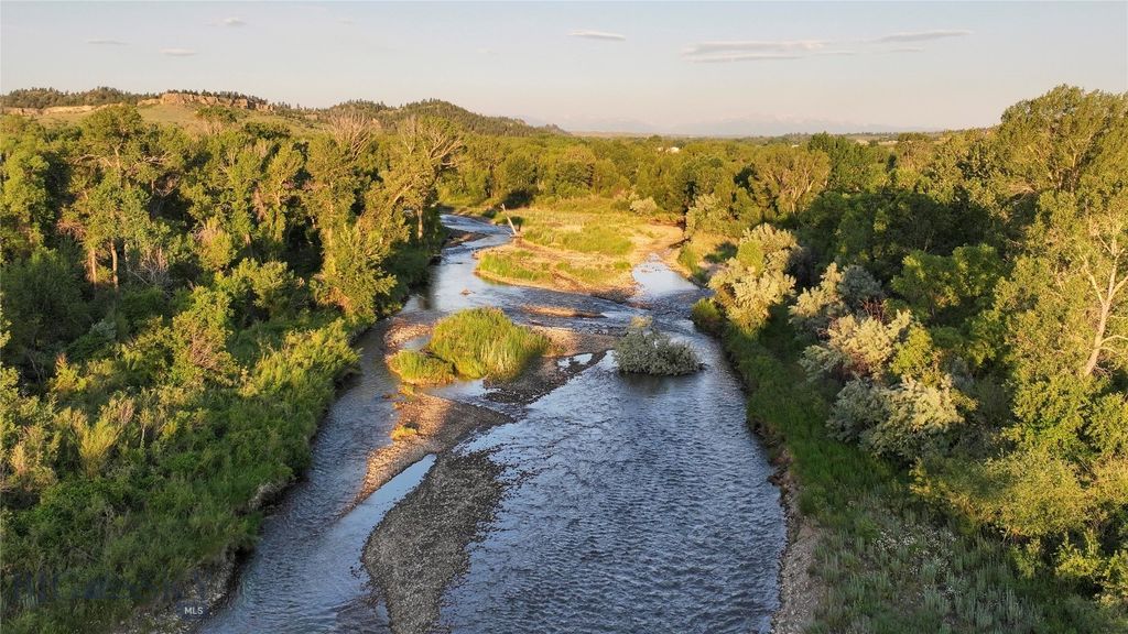 9786 US Hwy 212, Joliet, MT 59041 photo 6