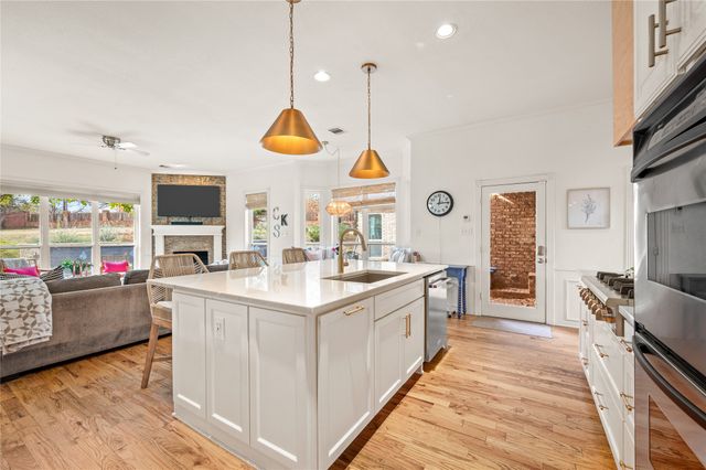 813 Pearl Drive, Southlake, TX 76092