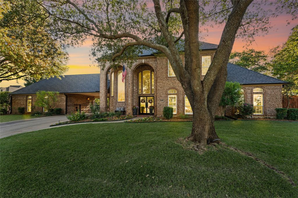 813 Pearl Drive, Southlake, TX 76092