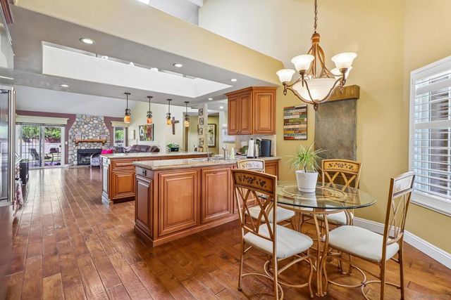 9086 Hunter Pass, Alpine, CA 91901