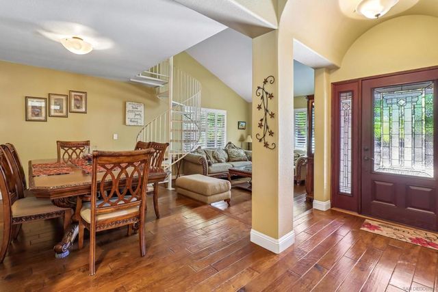 9086 Hunter Pass, Alpine, CA 91901