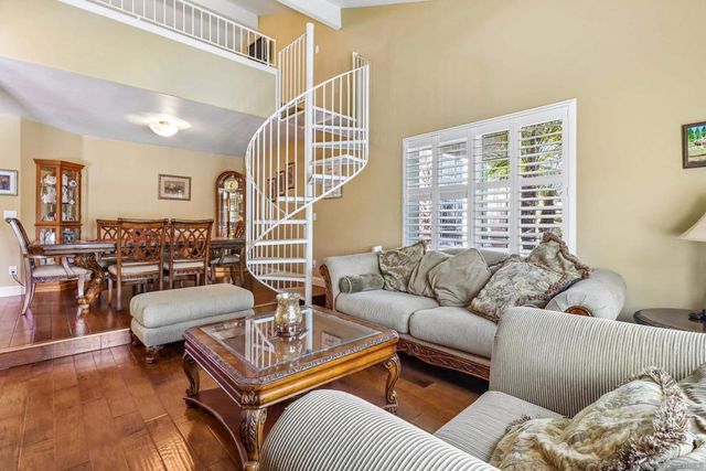9086 Hunter Pass, Alpine, CA 91901