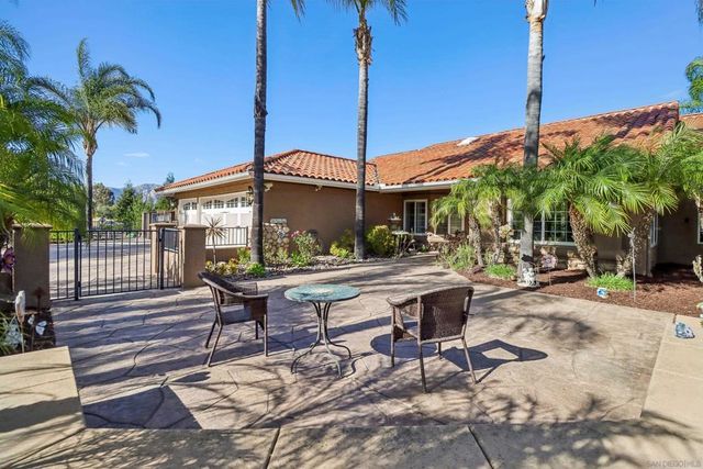 9086 Hunter Pass, Alpine, CA 91901