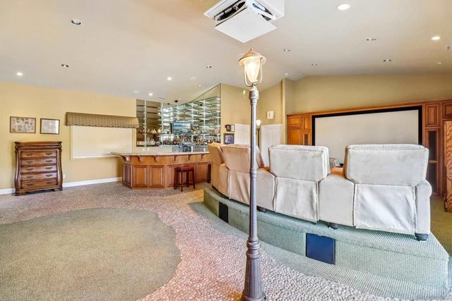 9086 Hunter Pass, Alpine, CA 91901