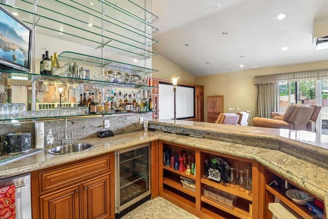 9086 Hunter Pass, Alpine, CA 91901
