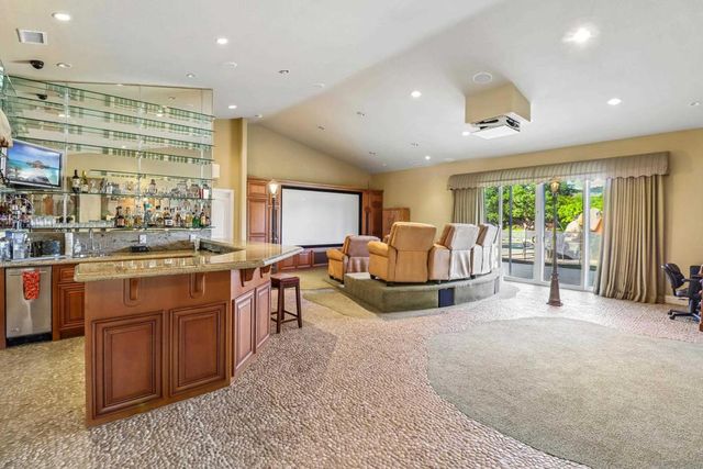 9086 Hunter Pass, Alpine, CA 91901