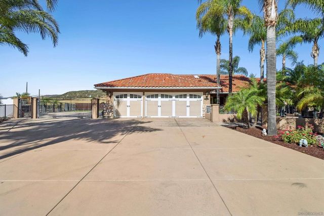 9086 Hunter Pass, Alpine, CA 91901
