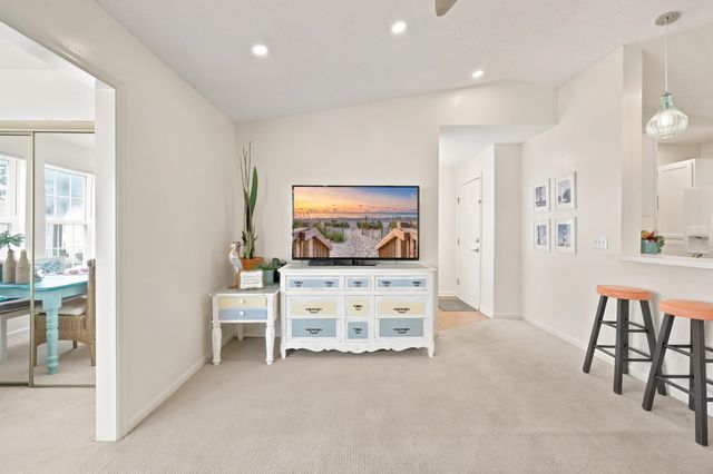 8550 Hopkins Cir Apt F, Surfside Beach, SC 29575