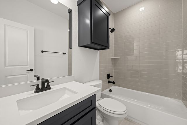 1810 Briarwood, Midlothian, TX 76065