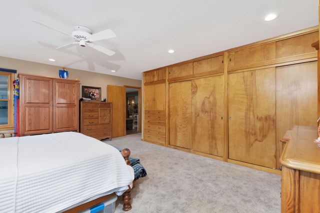 1707 Sunset Dr, Augusta, KS 67010
