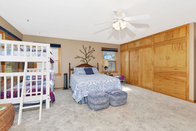 1707 Sunset Dr, Augusta, KS 67010