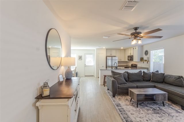 1901 Ashland Street, Mckinney, TX 75071