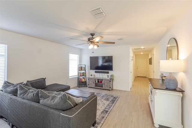 1901 Ashland Street, Mckinney, TX 75071