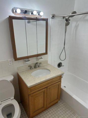 858 E 175th Street, Bronx, NY 10460