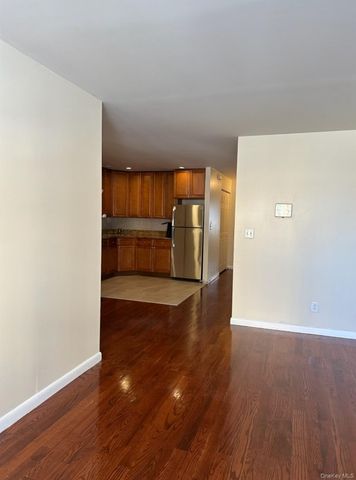 858 E 175th Street, Bronx, NY 10460