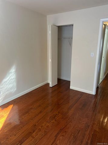 858 E 175th Street, Bronx, NY 10460