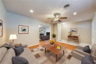 2004 Teakwood DR, Austin, TX 78757