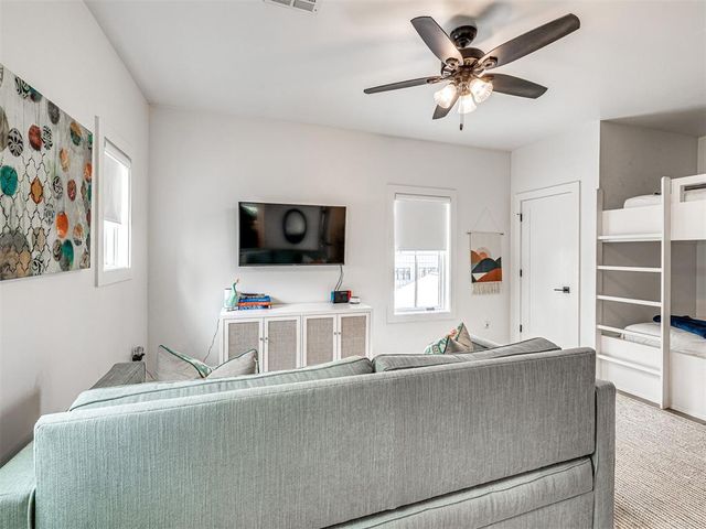 57 Lower Green Way, Carlton Landing, OK 74432