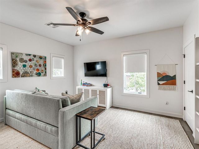 57 Lower Green Way, Carlton Landing, OK 74432