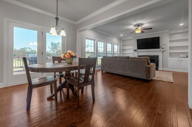 209 Angliana Drive, Nicholasville, KY 40356