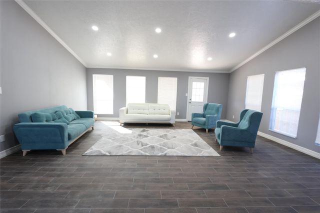 10406 Townhall Lane, Sugar Land, TX 77498