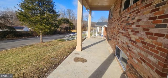 5616 OLD TEMPLE HILL RD, Temple Hills, MD 20748