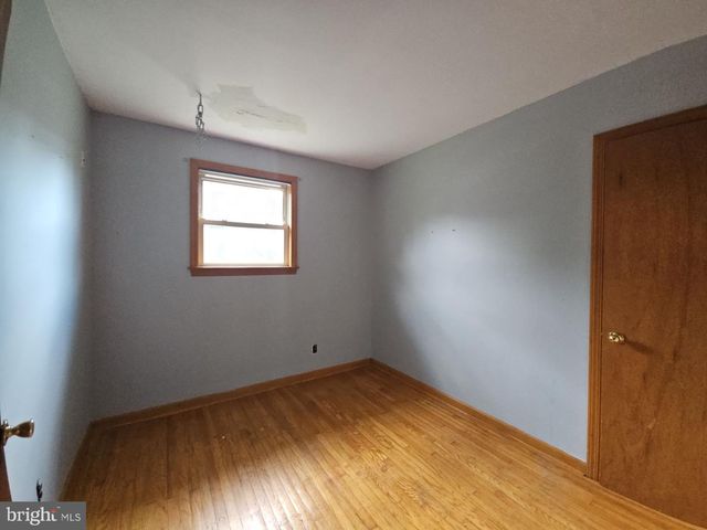 25 JONES AVE, Pennsville, NJ 08070