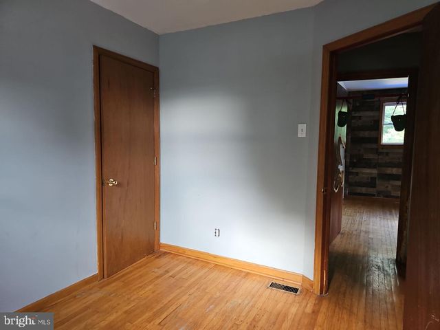 25 JONES AVE, Pennsville, NJ 08070