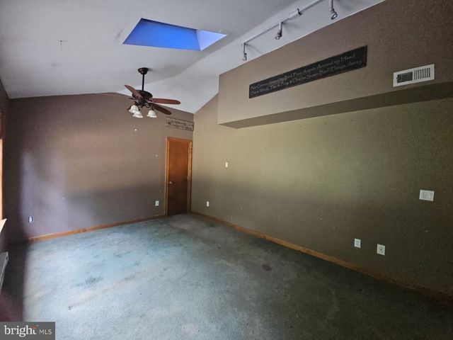 25 JONES AVE, Pennsville, NJ 08070