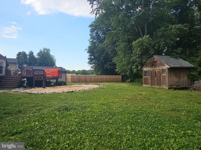 25 JONES AVE, Pennsville, NJ 08070