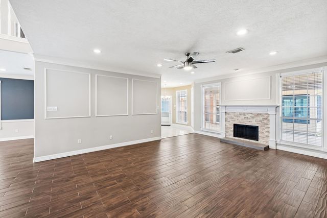 1201 Arbre Lane, Friendswood, TX 77546