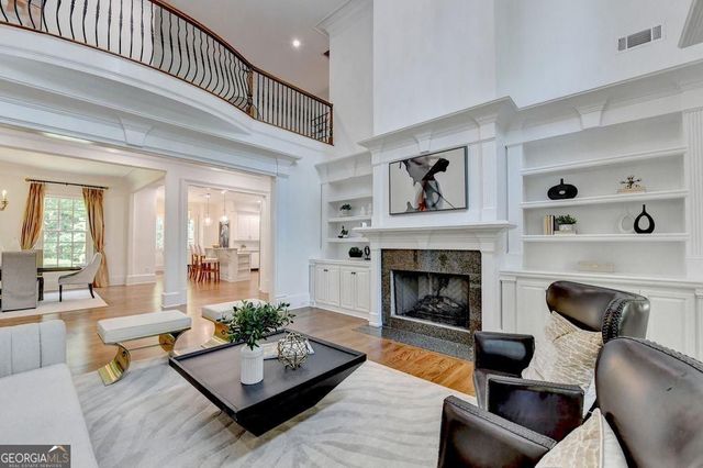 5505 Long Island Drive, Sandy Springs, GA 30327